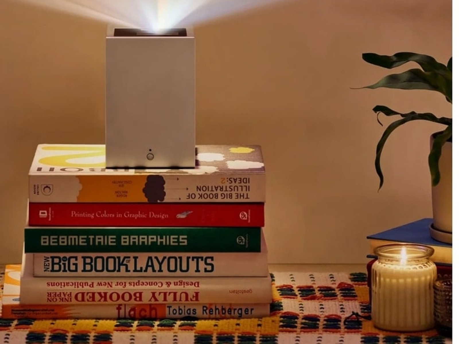 Top 5 projectors for small rooms cover image
